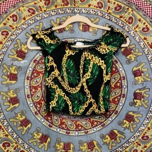 ❗3/$20❗Leaf and Chains Crop Top